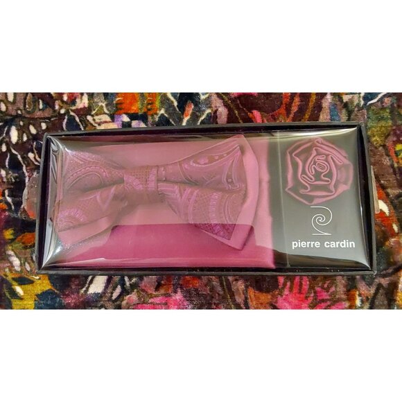 NEW Pierre Cardin Pink Paisley Satin Bow Tie, Pocket Square, Lapel Flower. - Picture 2 of 3